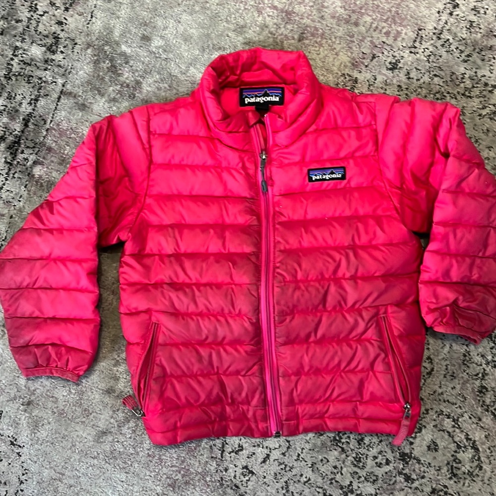 4T Pink Patagonia jacket.
